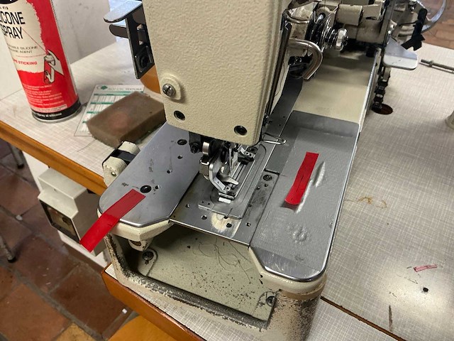 Brother 814-2 knoopsgaten naaimachine (2x) - afbeelding 6 van  10