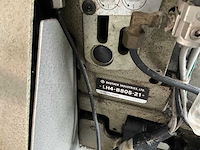 Brother bas500 knoopsgatenautomaat - afbeelding 1 van  5