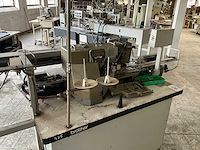 Brother bas500 knoopsgatenautomaat - afbeelding 3 van  10