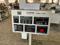 Brother bas500 knoopsgatenautomaat - afbeelding 11 van  13