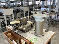 Brother cb3 b915 1 knopenaanzetmachine + robot - afbeelding 3 van  4