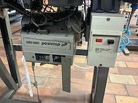 Brother db2-b790-503 naaimachine met naaldtransport - afbeelding 4 van  4