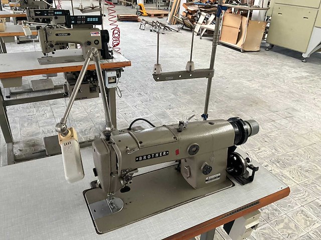 Brother db2 b790 503 naaldtransport naaimachine - afbeelding 4 van  10