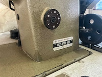 Brother db2-b790-603 naaimachine met naaldtransport - afbeelding 8 van  8