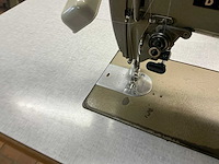 Brother db2-b790-603 naaimachine met naaldtransport - afbeelding 1 van  2