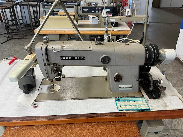 Brother db2 b790 603 naaldtransport naaimachine - afbeelding 3 van  4