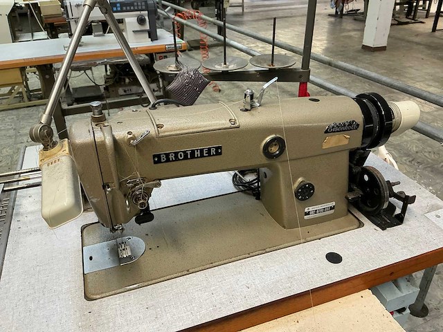 Brother db2 b790 603 naaldtransport naaimachine - afbeelding 2 van  4