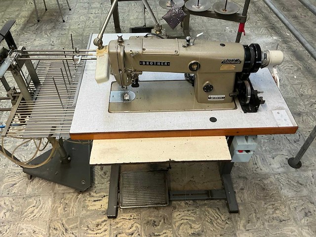 Brother db2 b790 603 naaldtransport naaimachine - afbeelding 3 van  3