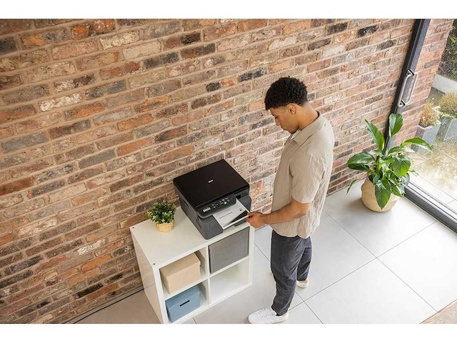 Brother dcp-l2627dwe - 3-in-1 multifunctionele printer (printen/scannen/kopiëren) monochrome laser - usb/wifi - print tot 32 ppm - afbeelding 2 van  3