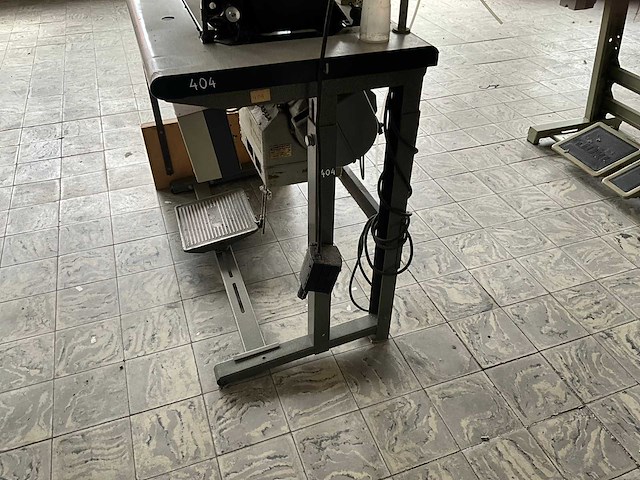 Brother dt2 b832 503 2-naalds naaimachine - afbeelding 9 van  9