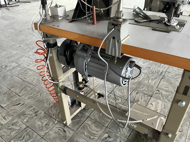 Brother dt2 b962 snelnaaier - afbeelding 7 van  8