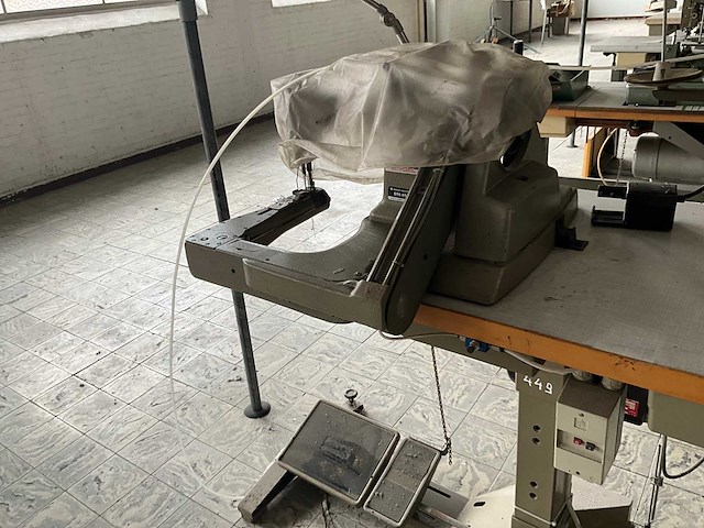 Brother dt6 b925 armafwaards=kapnaad machine - afbeelding 5 van  8