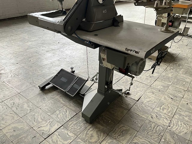 Brother dt6 b925 armafwaards=kapnaad machine - afbeelding 5 van  9