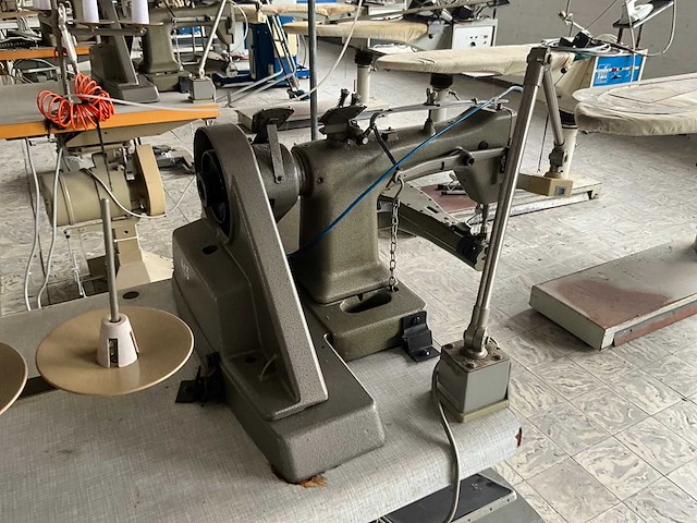 Brother dt6 b925 armafwaards=kapnaad machine - afbeelding 8 van  9