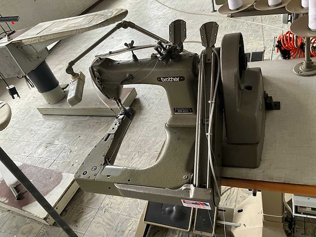 Brother dt6 b925 armafwaards=kapnaad machine - afbeelding 4 van  10