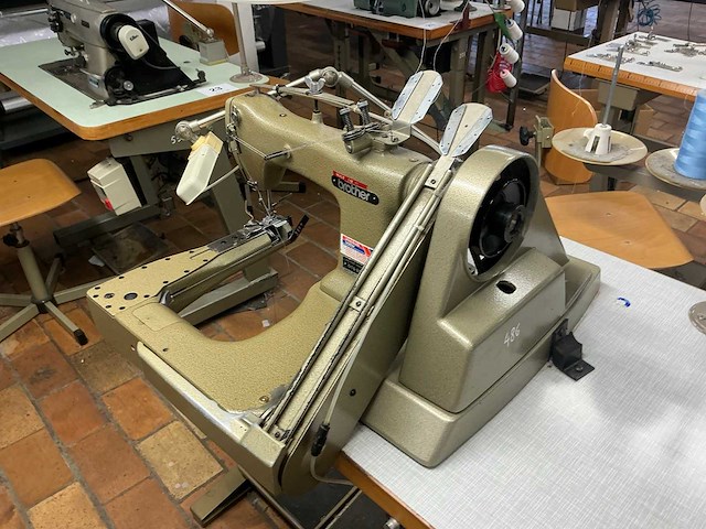 Brother dt6-b925 kettingsteek naaimachine - afbeelding 4 van  8