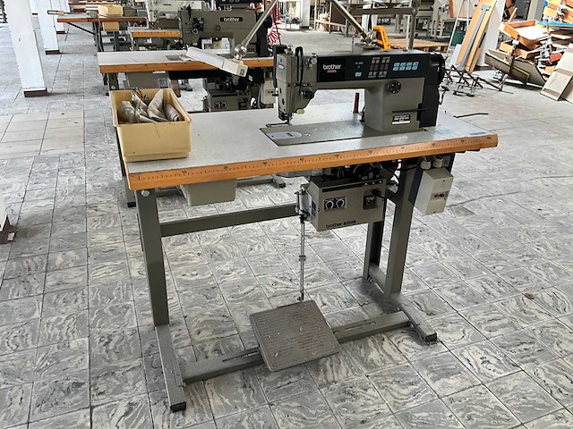 Brother exedra db2 b737 913 snelnaaier - afbeelding 1 van  6