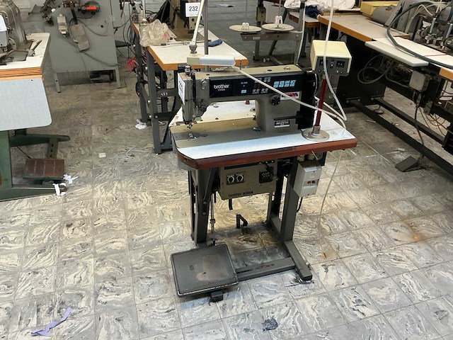 Brother exedra e-40 db2-b737-913 snelnaaier - afbeelding 2 van  9