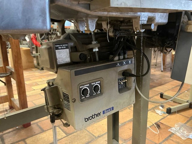 Brother exedra e-40 snelnaaier - afbeelding 6 van  7