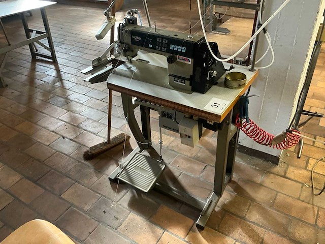 Brother exedra e-40 snelnaaier - afbeelding 8 van  8