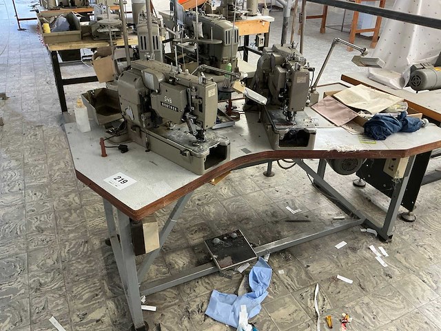 Brother lh4-b814 knoopsgaten machine tweeling - afbeelding 4 van  4