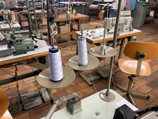 Brother lt2-b832-405 2 naalds naaimachine - afbeelding 5 van  8