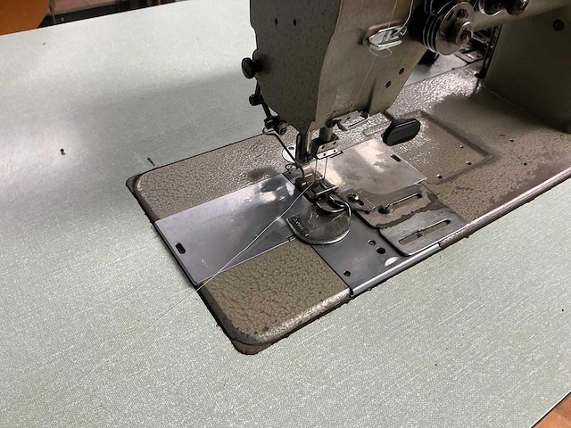 Brother lt2-b832-405 2 naalds naaimachine - afbeelding 2 van  4