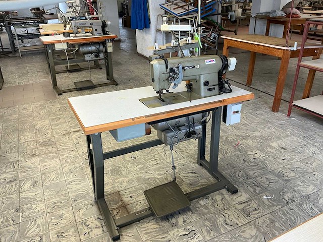 Brother lt2-b835-703a 2 naalds naaimachine - afbeelding 1 van  5