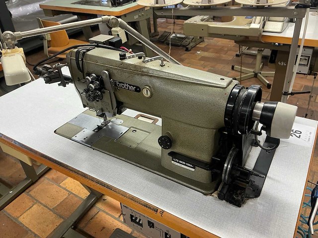 Brother lt2-b835-705a 2 naalds naaimachine - afbeelding 2 van  9