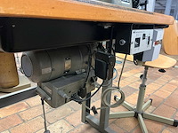 Brother lt2-b835-705a 2 naalds naaimachine - afbeelding 9 van  9