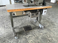 Brother lt2 b845 903 2-naalds naaimachine - afbeelding 3 van  5