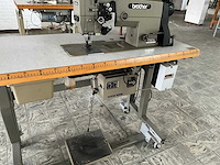 Brother lt2 b845 903 2-naalds naaimachine - afbeelding 4 van  5