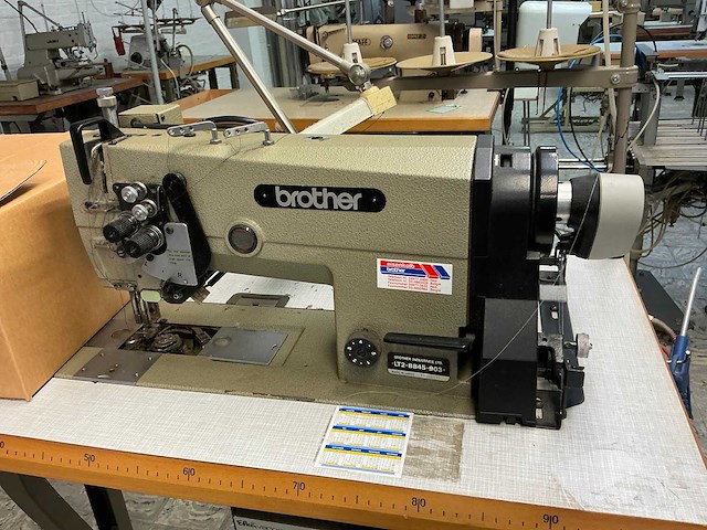 Brother lt2-b845-903 naaimachine - afbeelding 2 van  3