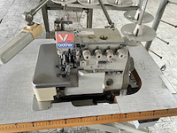 Brother ma4 vg1 g4-5 as safetystitch machine - afbeelding 9 van  10