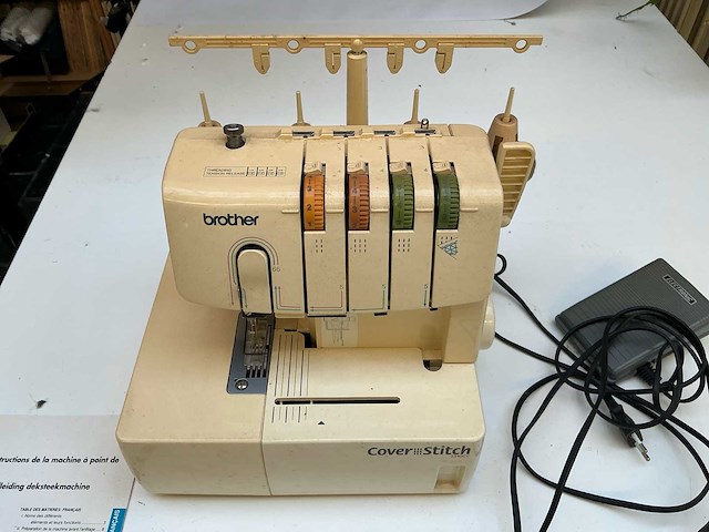 Brother naaimachine - afbeelding 2 van  7