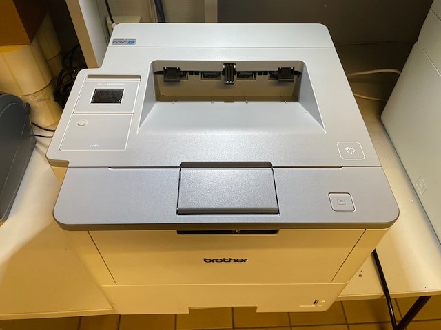 Brother netwerk printer - afbeelding 1 van  12