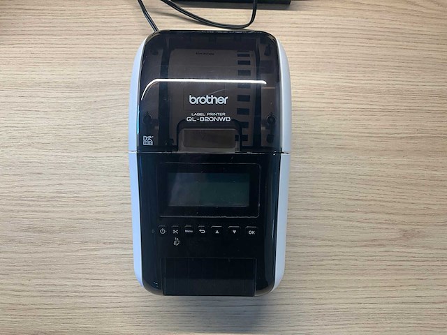 Brother ql-820nwb labelprinter - afbeelding 1 van  4