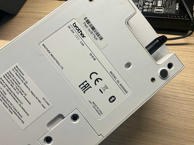 Brother ql-820nwb labelprinter - afbeelding 3 van  4