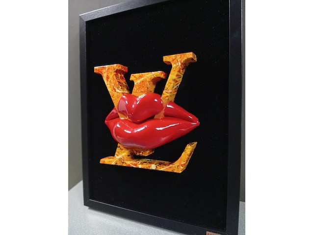 Brother x - kissed by louis vuitton (luxury edition) - afbeelding 2 van  8