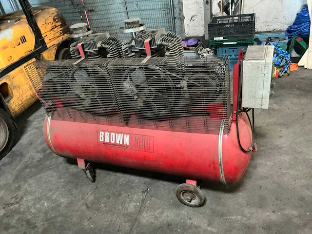 Brown 500 luchtcompressor - afbeelding 2 van  7