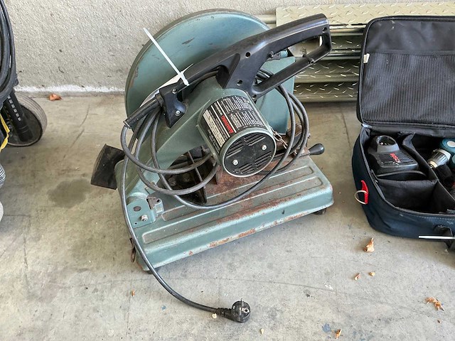 Brown 50202 afkortcirkelzaagmachine - afbeelding 1 van  4