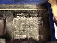 Brown batterijoplader - afbeelding 4 van  5