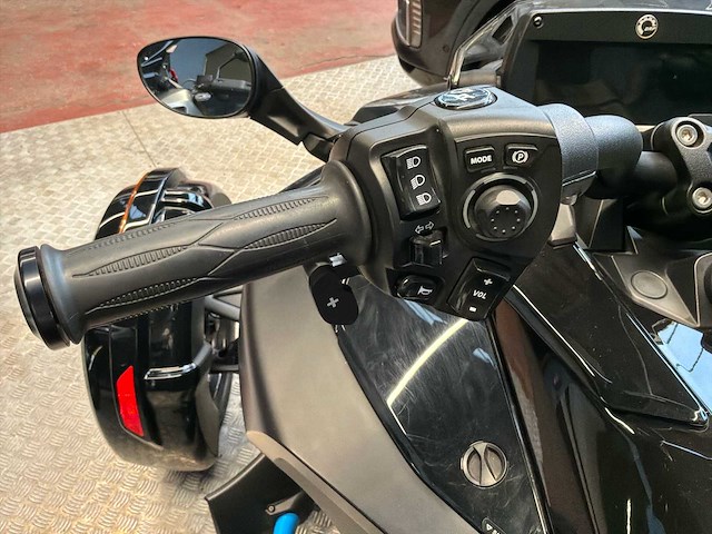 Brp can-am r moto - afbeelding 4 van  35