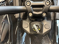 Brp can-am r moto - afbeelding 19 van  35