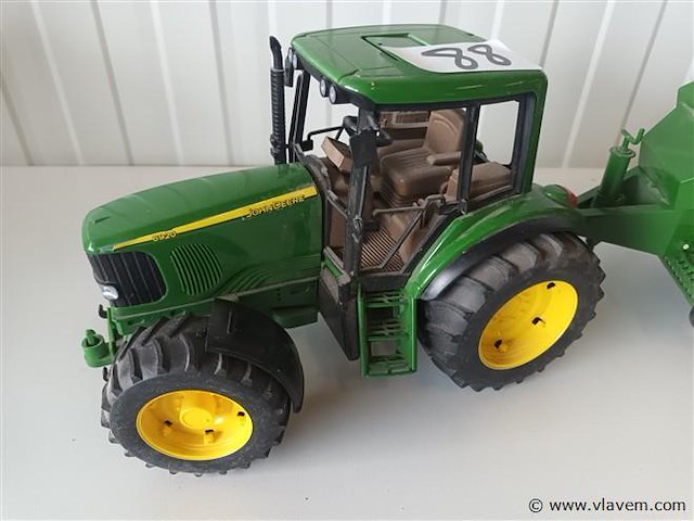 Bruder john deere traktor - afbeelding 2 van  6
