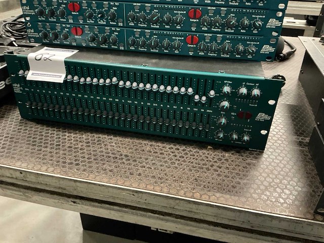 Bss equalizer - afbeelding 1 van  2