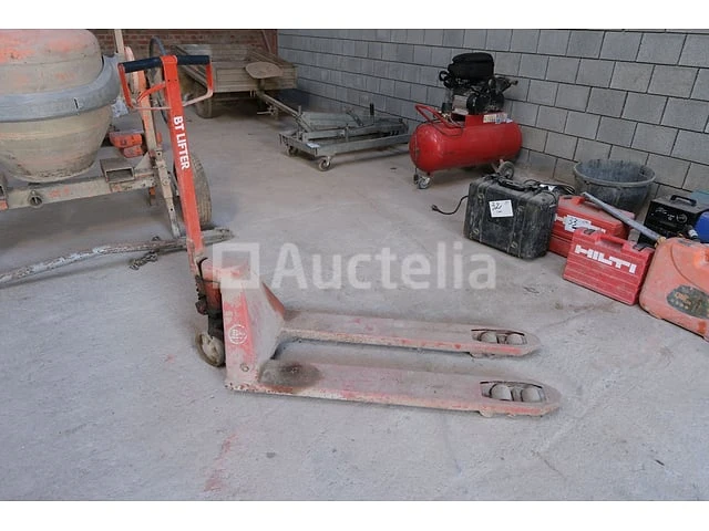 Bt hydraulische palletwagen - afbeelding 2 van  7