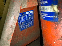 Bt lifter l 2000 b hand hydraulische palletwagen - afbeelding 1 van  1