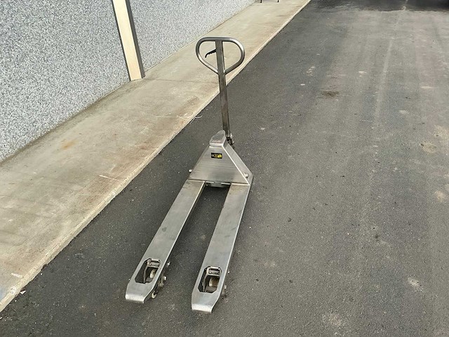 Bt rvs 2000 hand hydraulische palletwagen - afbeelding 33 van  34