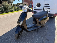 Btc - snorscooter - riva - scooter - afbeelding 2 van  5